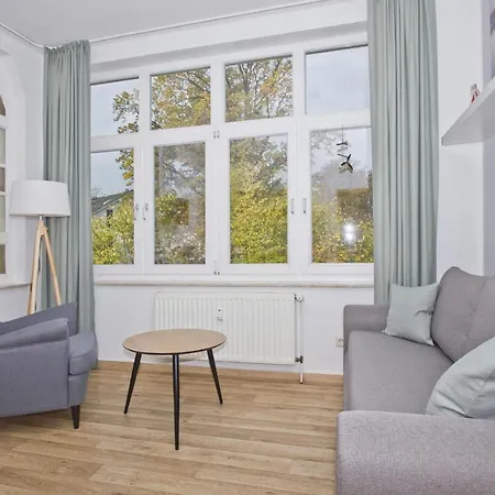 Haus Brandenburg 37 - Strandnah Lägenhet *